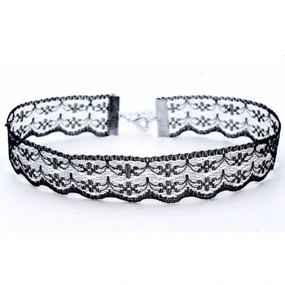 🔵𝟲𝟱%𝗢𝗙𝗙 𝗯𝘂𝗻𝗱𝗹𝗲𝘀 𝟯+🔵 NEW Black Lace Sheer Choker - Picture 7 of 11